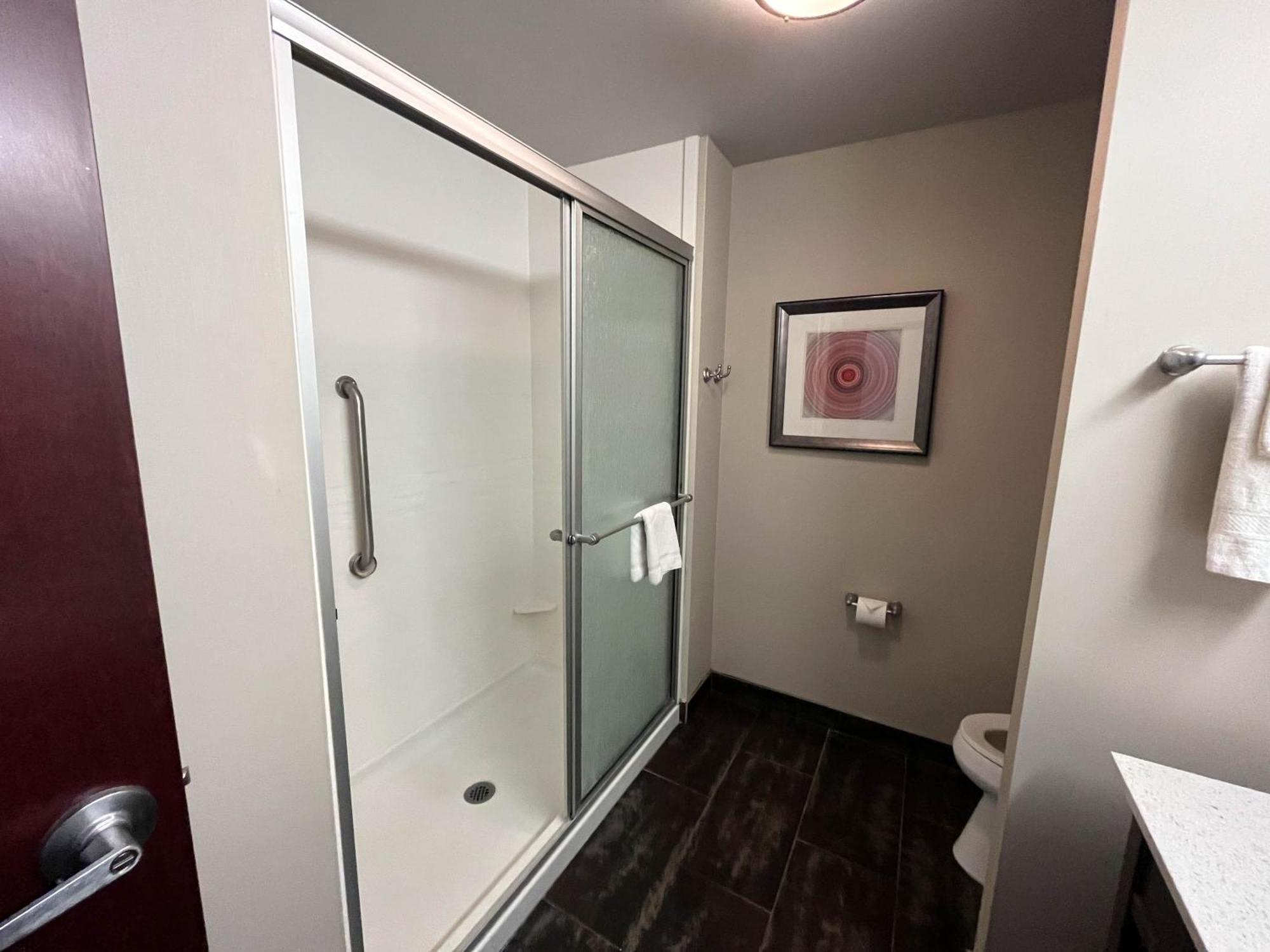 Quality Inn & Suites Pearsall Екстериор снимка